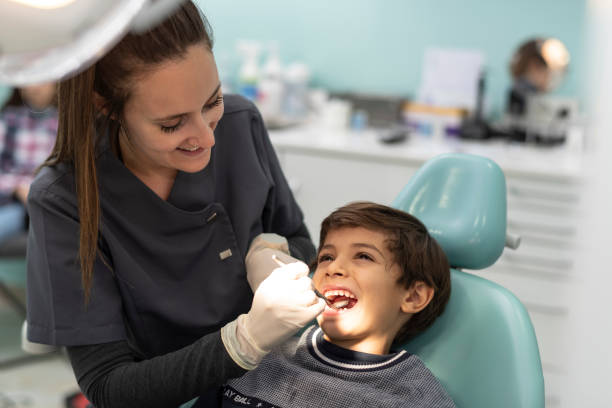 Best Holiday Emergency Dentist in Monmouth, IL